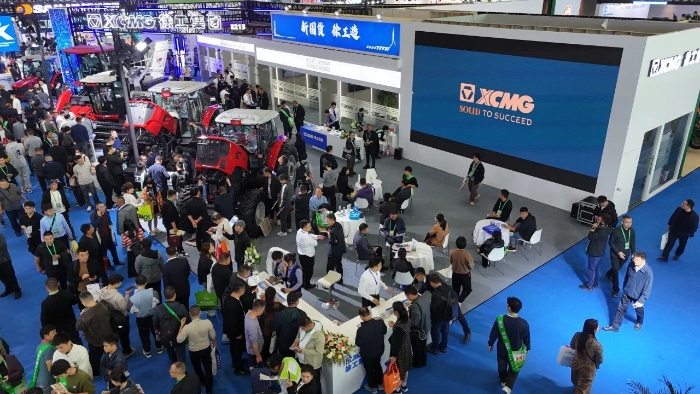 徐工農(nóng)業(yè)機械精彩亮相中國國際農(nóng)機展